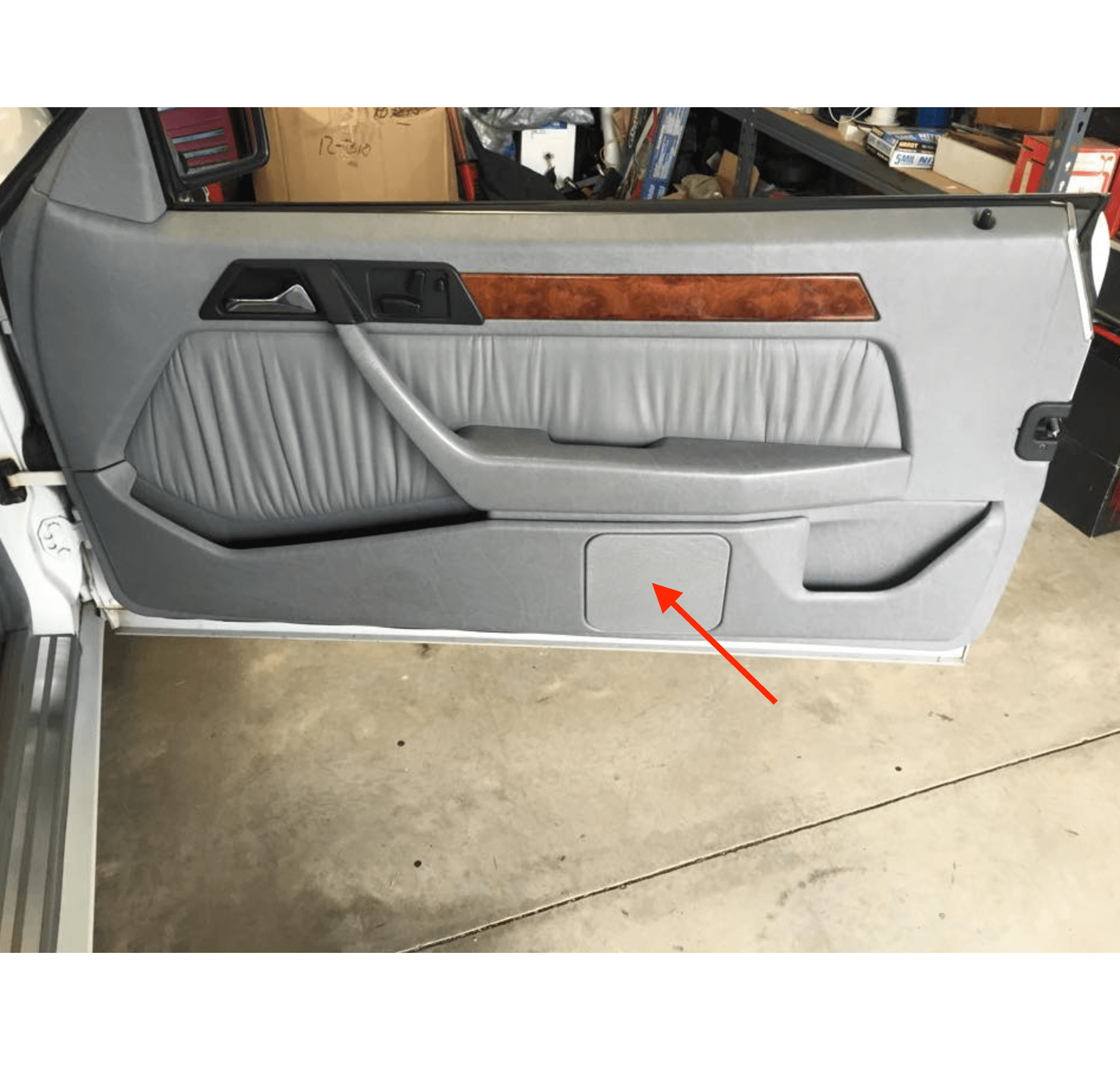 Mercedes W124 Active Bass System Door Panel Speaker Abdeckung A1248202512