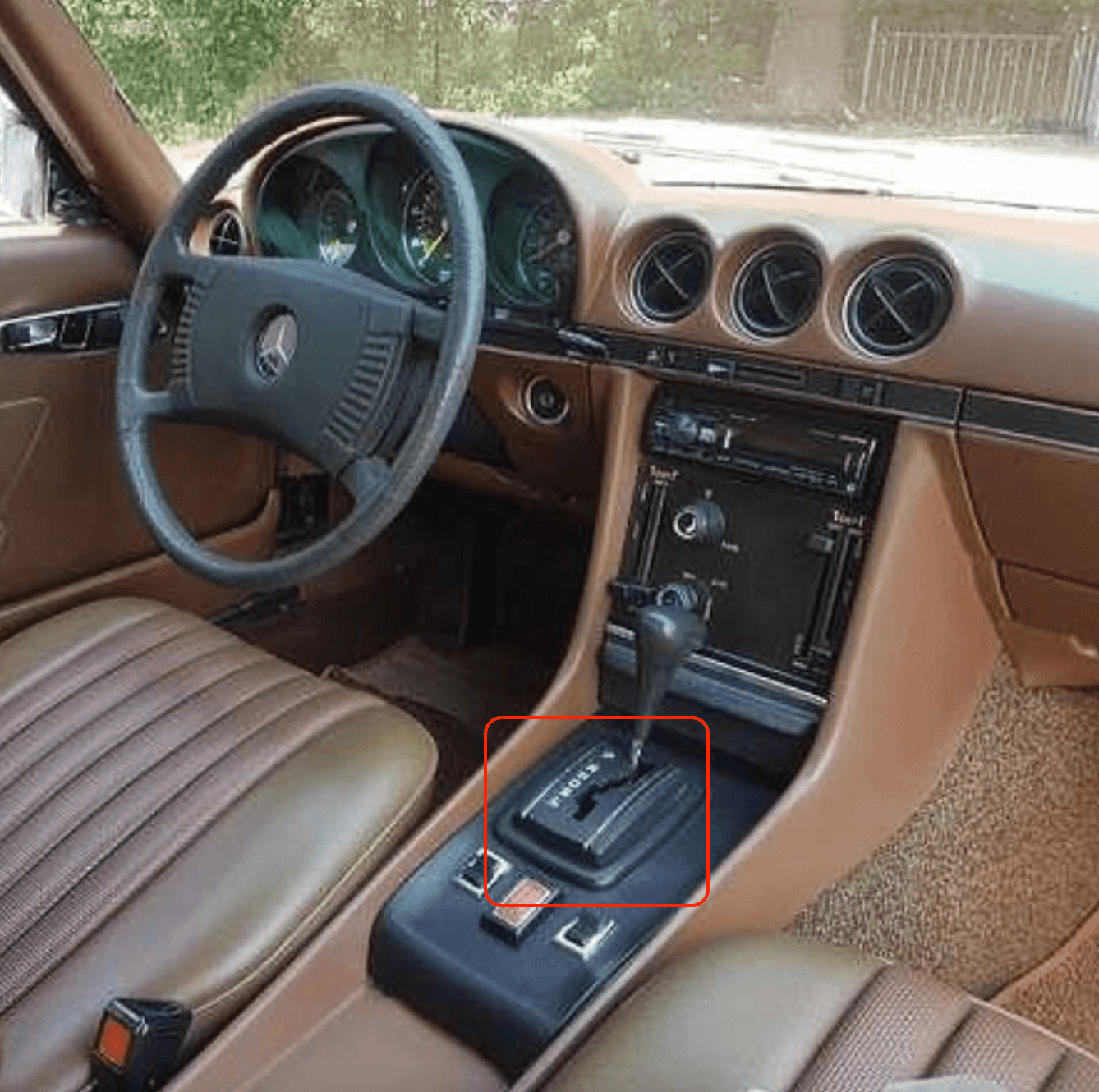 Mercedes R107 / W109 / W114 / W115 / W116 / W123 Automatic Shifter Gate Box A0002600972