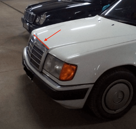 Mercedes W124 Gitter Rubber Insert A1248880097