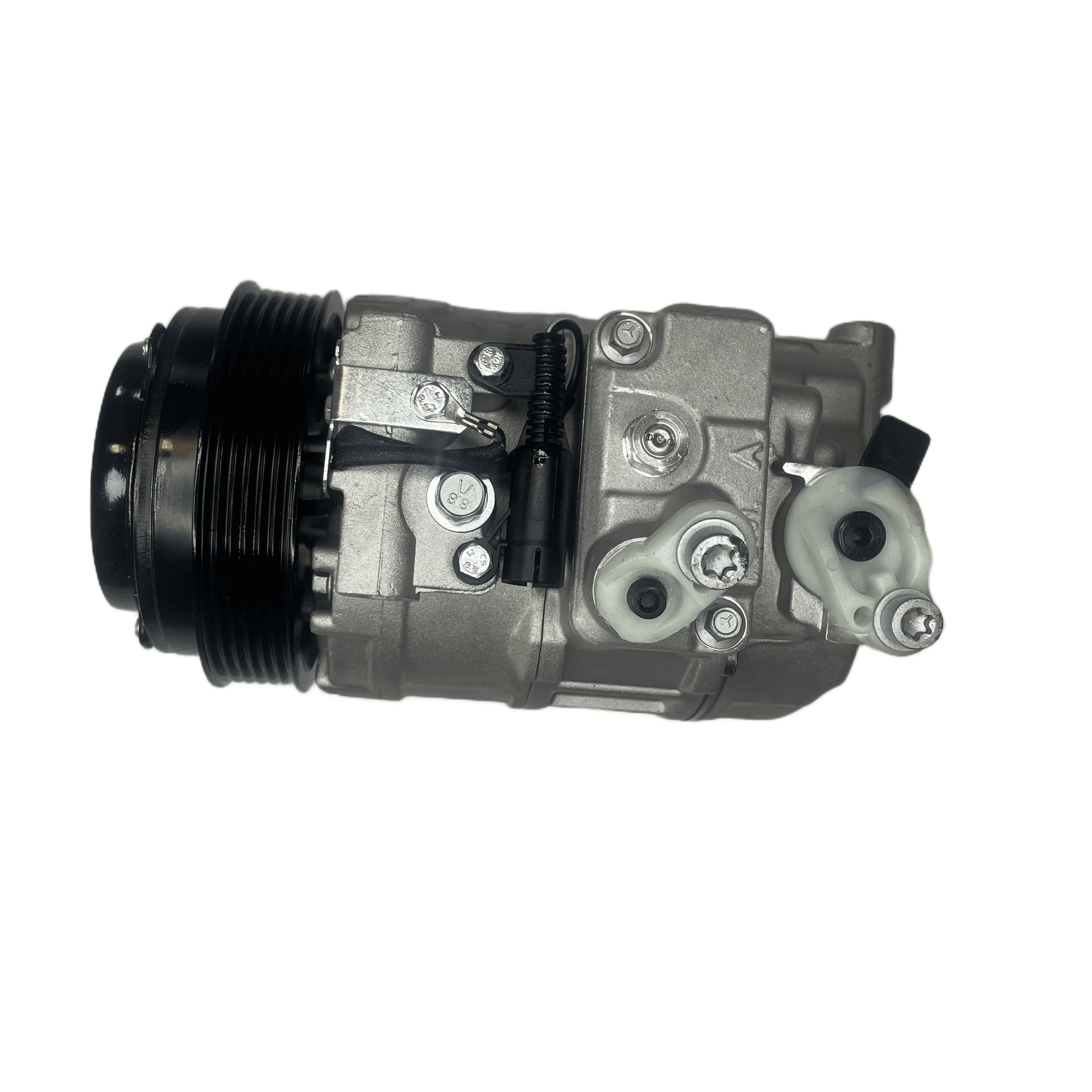 Mercedes W202 / W203 / W210 / W140 / R170 / W163 / W460 / W463 Air Conditioning Compressor A0002302011