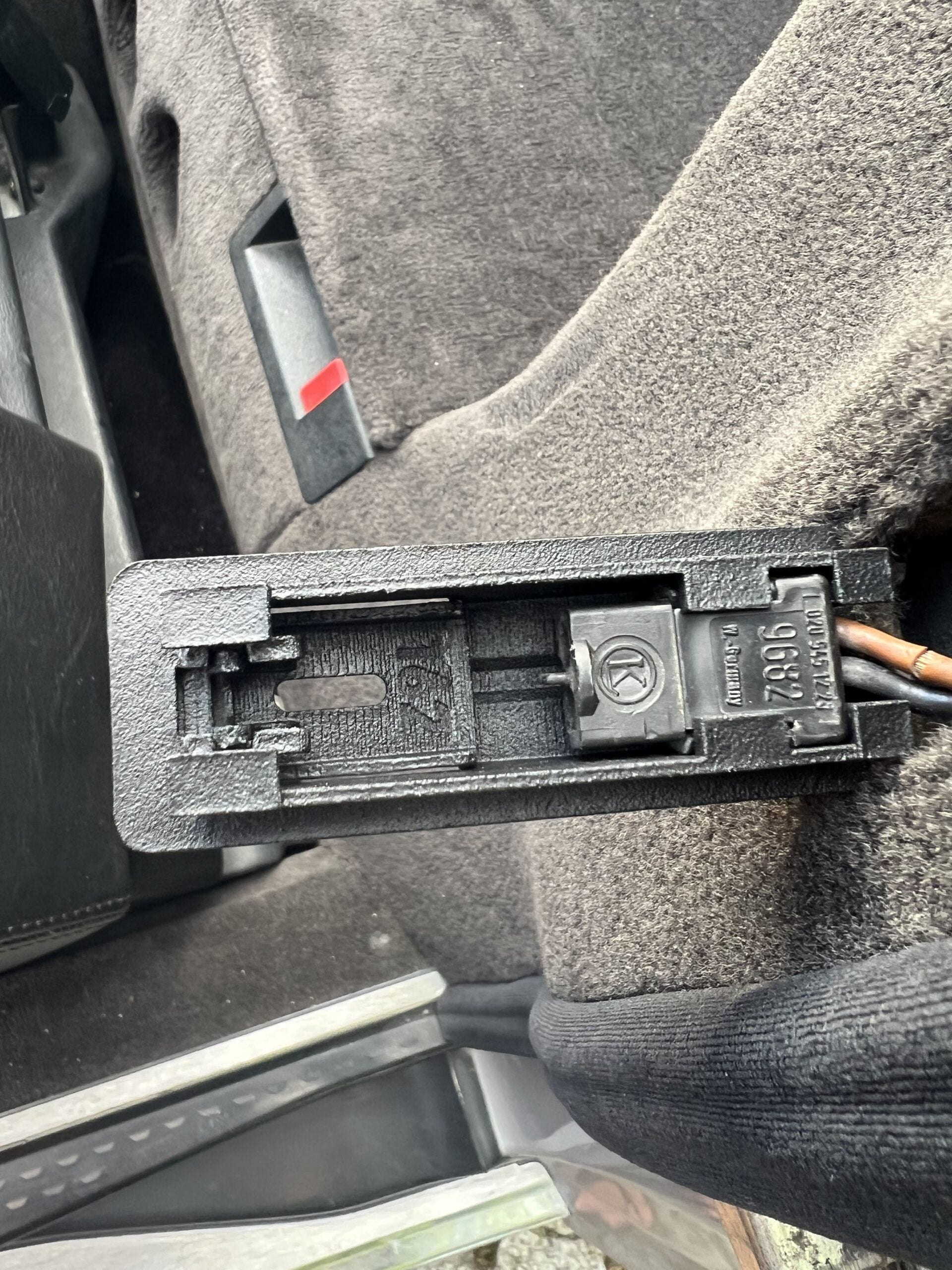 Mercedes R129 R129 Hardtop Defrost Plug Abdeckung Mercedes-Benz A1296920000