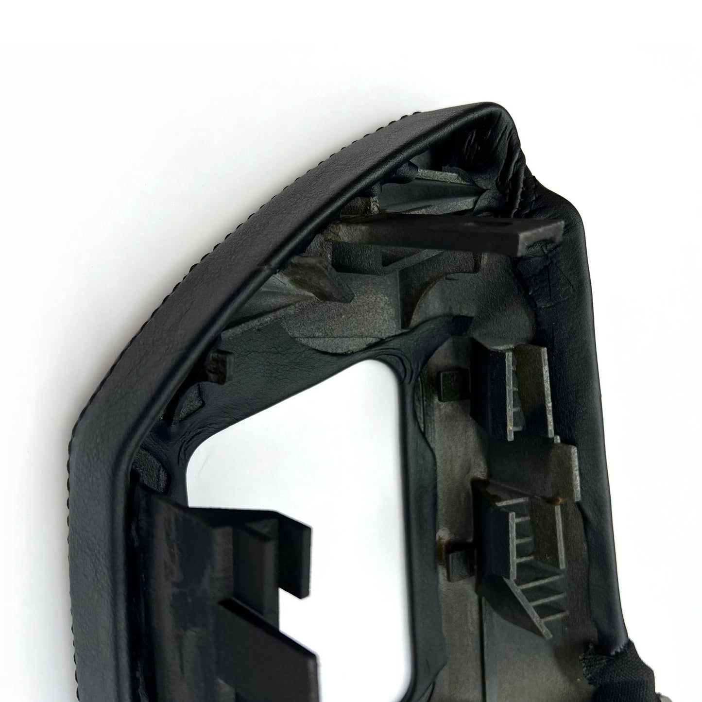 Mercedes R129 R129 SL Interior Seat Belt Outlet Bracket Abdeckung With Faux Leather links/rechts A1299100739 / A1299100839
