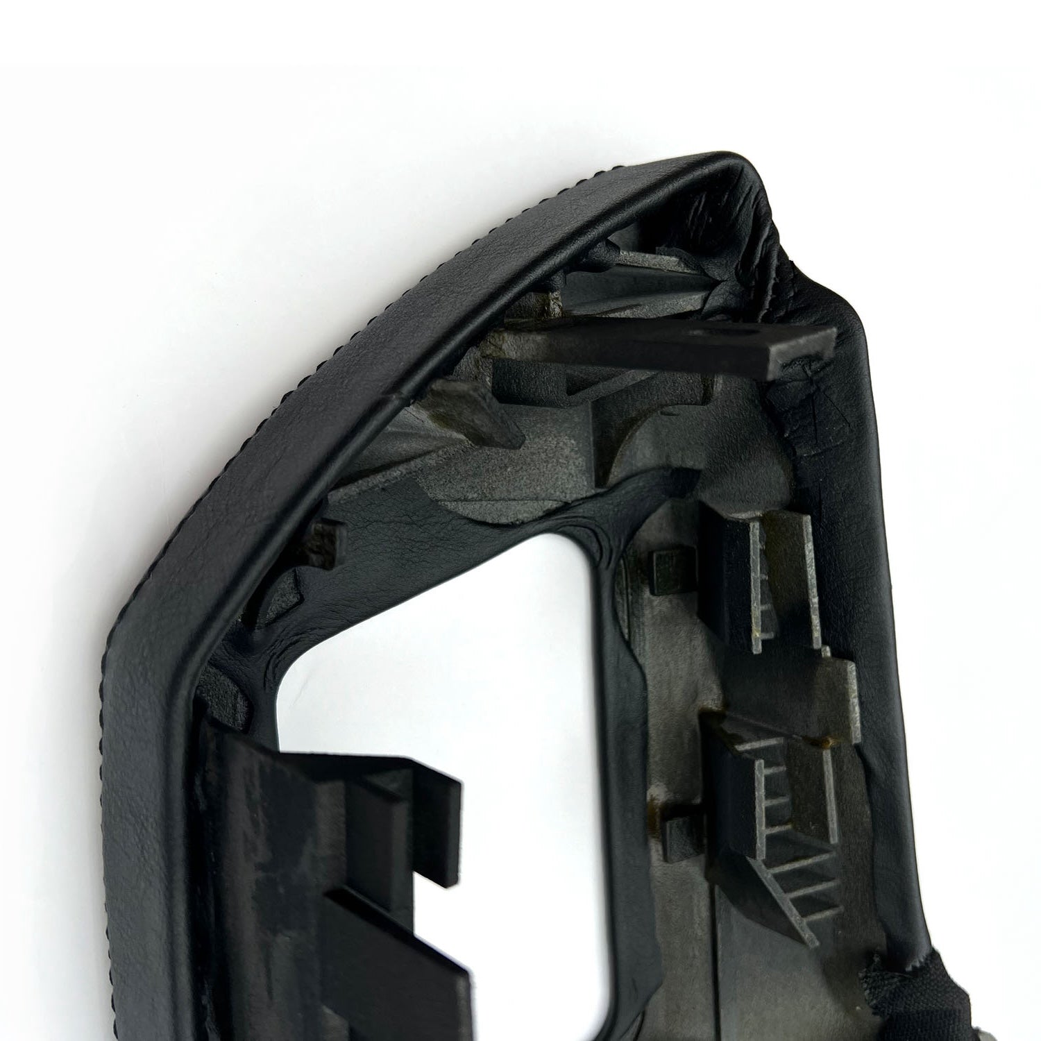 Mercedes R129 R129 SL Interior Seat Belt Outlet Bracket Abdeckung With Faux Leather links/rechts A1299100739 / A1299100839