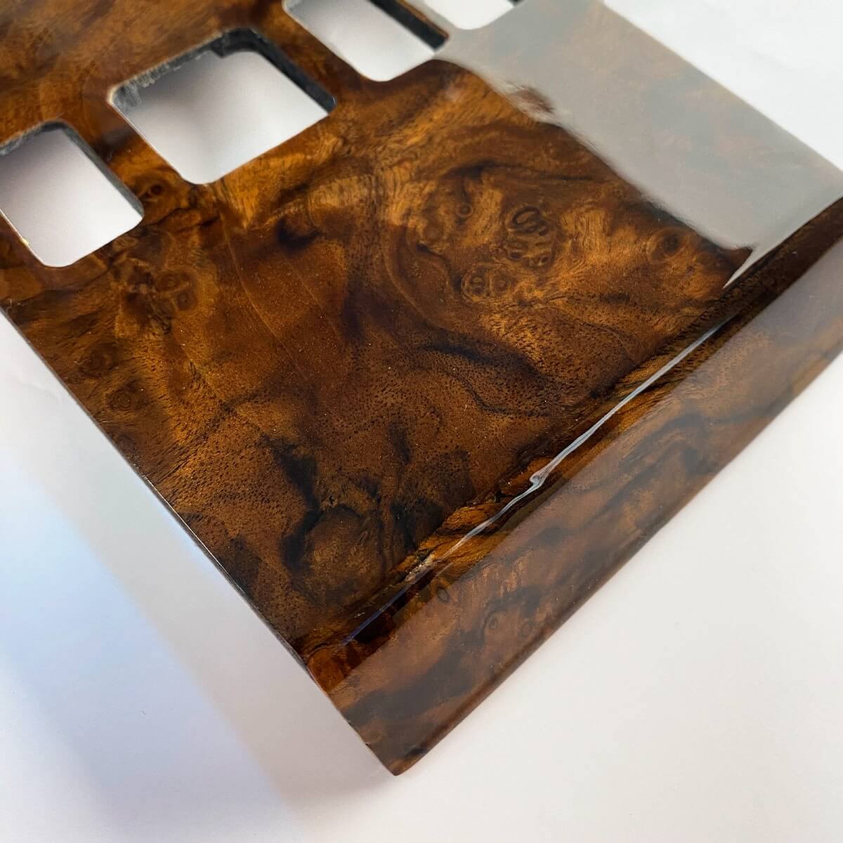 Mercedes W124 Center Console Wooden Verkleidung Walnut / Zebrano All Version A1246833037